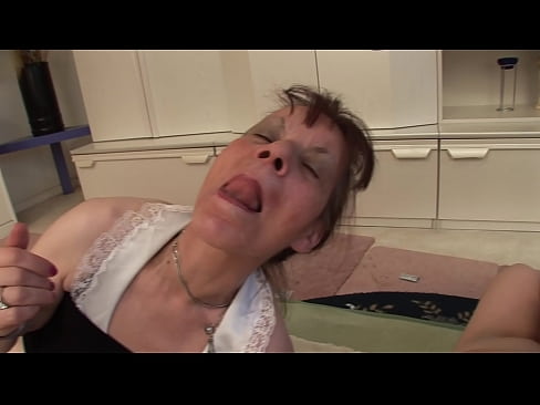 ❤️ Żewġ nanniet u nannu wieħed għandhom threesome Porno f'mt.mailkassa.ru ﹏